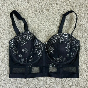 NWT Victoria’s Secret black and silver very sexy lined balconet bra sz 34DD